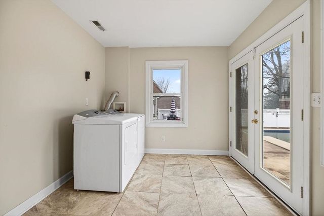 138 TINKLING SPRING RD, Fishersville, VA 22939