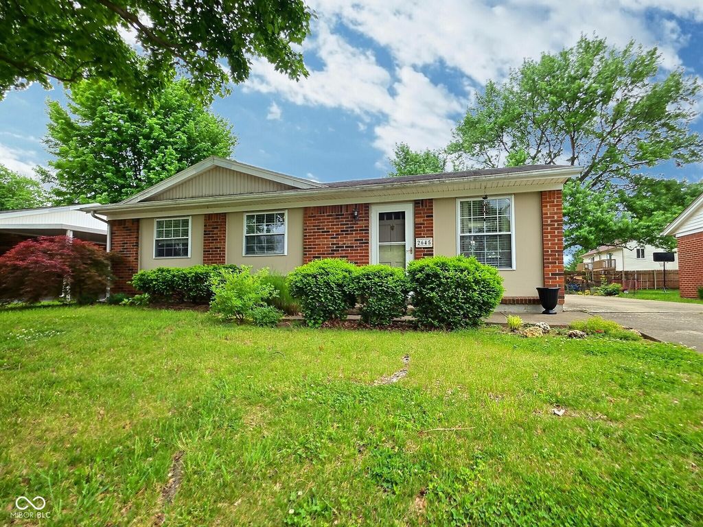2645 12th Street, Columbus, IN 47201