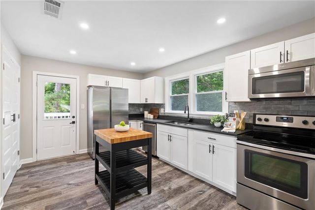 96 Senoia Road, Fairburn, GA 30213