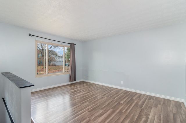 6806 Hillock Court, Florence, KY 41042