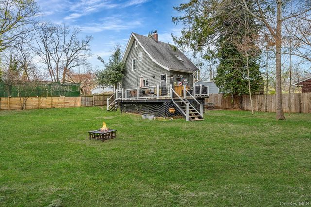 75 N Columbia Street, Port Jefferson, NY 11777