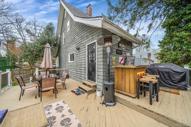 75 N Columbia Street, Port Jefferson, NY 11777