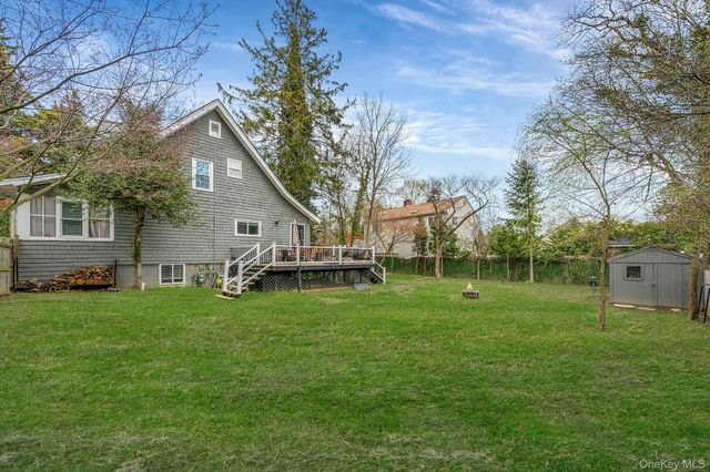 75 N Columbia Street, Port Jefferson, NY 11777