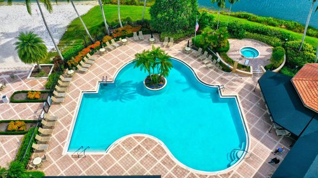 11511 Pamplona Boulevard, Boynton Beach, FL 33437