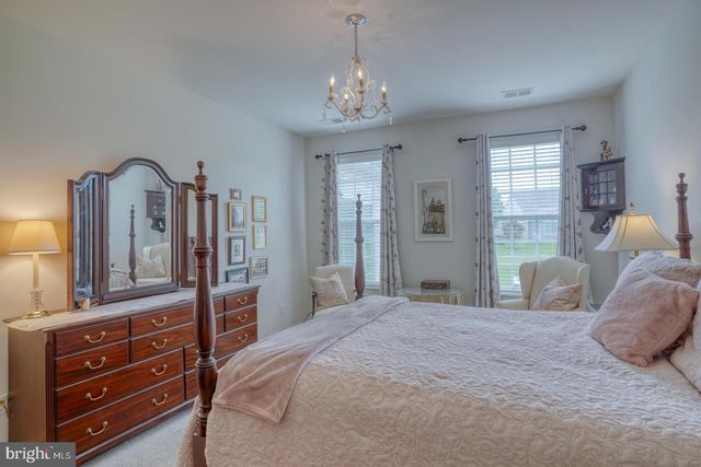 104 LARKSPUR LANE, Smyrna, DE 19977