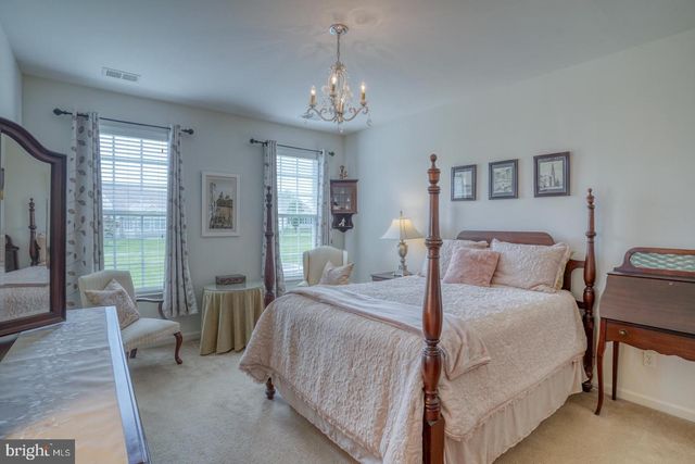 104 LARKSPUR LANE, Smyrna, DE 19977