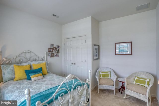 104 LARKSPUR LANE, Smyrna, DE 19977