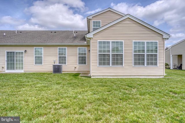 104 LARKSPUR LANE, Smyrna, DE 19977