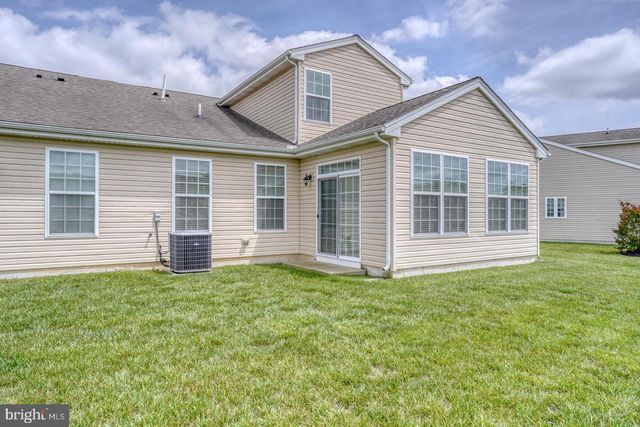 104 LARKSPUR LANE, Smyrna, DE 19977