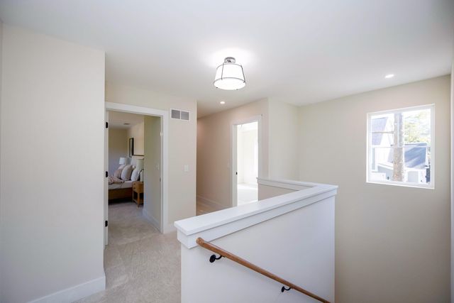 614 S 7th Street, Ann Arbor, MI 48103