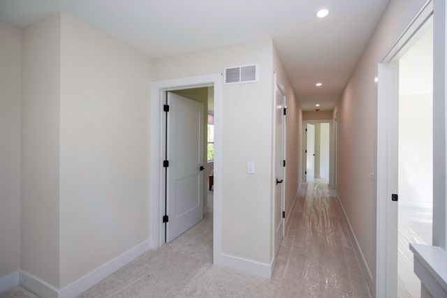 614 S 7th Street, Ann Arbor, MI 48103