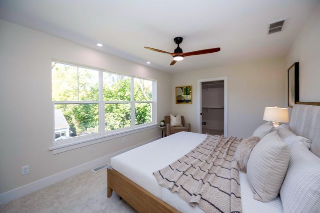 614 S 7th Street, Ann Arbor, MI 48103