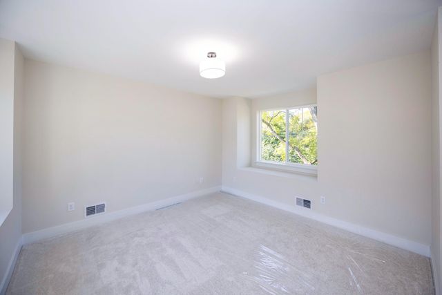 614 S 7th Street, Ann Arbor, MI 48103