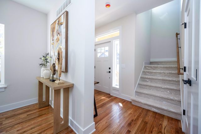 614 S 7th Street, Ann Arbor, MI 48103