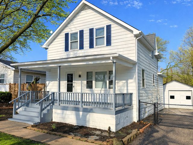 1911 Hebron Avenue, Zion, IL 60099