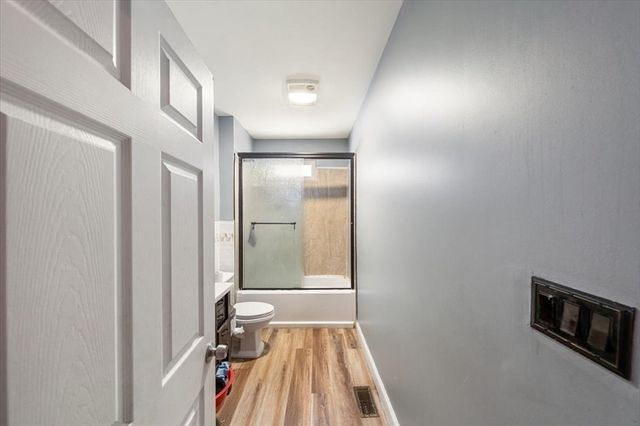 285 Green St 2, Brockton, MA 02301