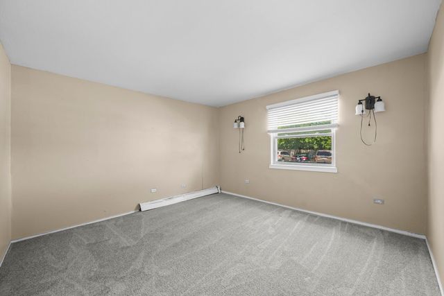 765 GROVE Drive 103, Buffalo Grove, IL 60089