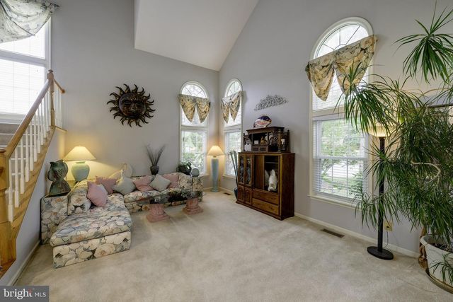 15469 CAGNEY CT, Woodbridge, VA 22193