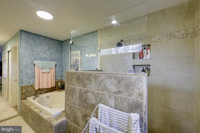 15469 CAGNEY CT, Woodbridge, VA 22193