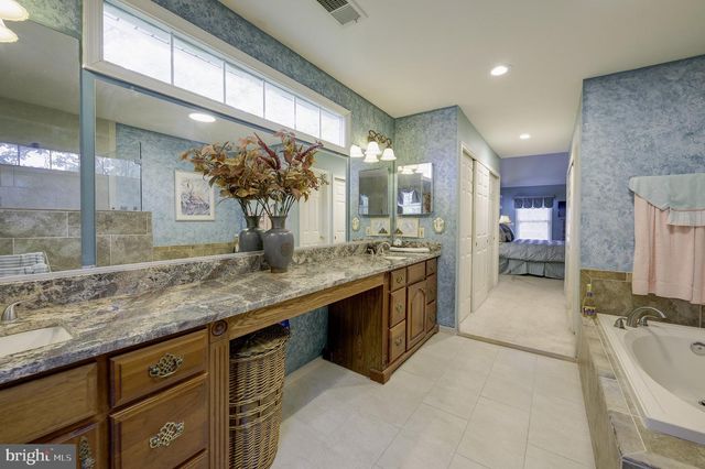 15469 CAGNEY CT, Woodbridge, VA 22193