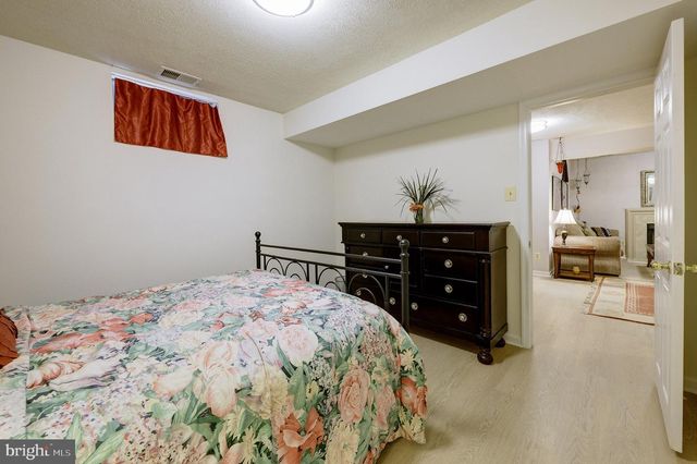 15469 CAGNEY CT, Woodbridge, VA 22193