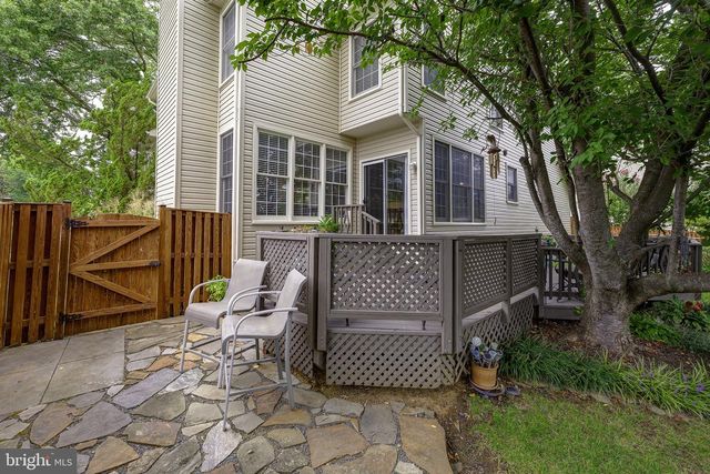 15469 CAGNEY CT, Woodbridge, VA 22193