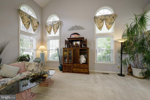 15469 CAGNEY CT, Woodbridge, VA 22193