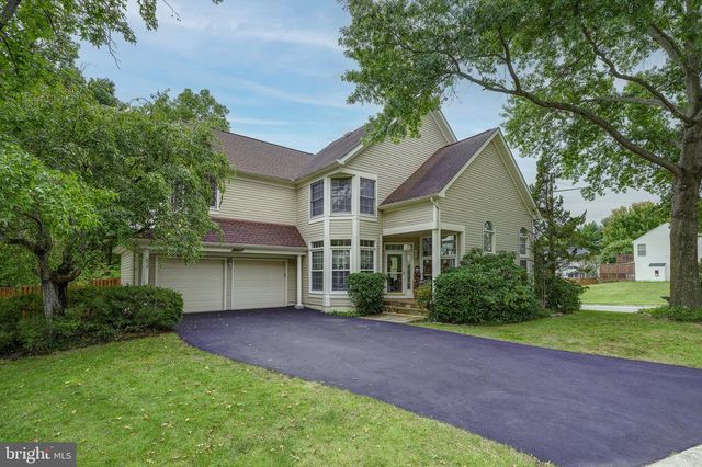 15469 CAGNEY CT, Woodbridge, VA 22193