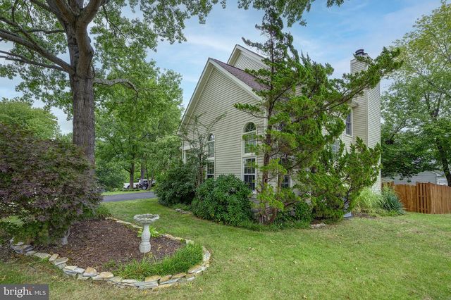 15469 CAGNEY CT, Woodbridge, VA 22193