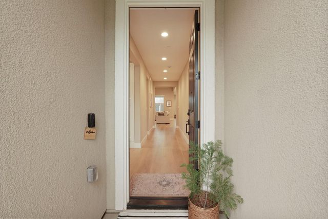 2784 Grove St, Lodi, CA 95242