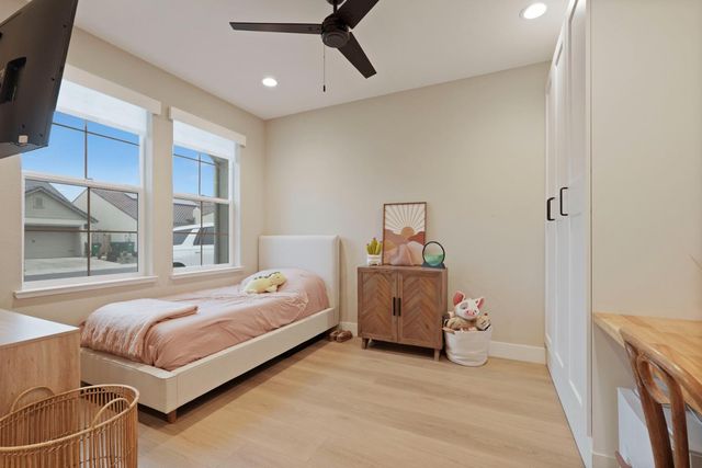 2784 Grove St, Lodi, CA 95242