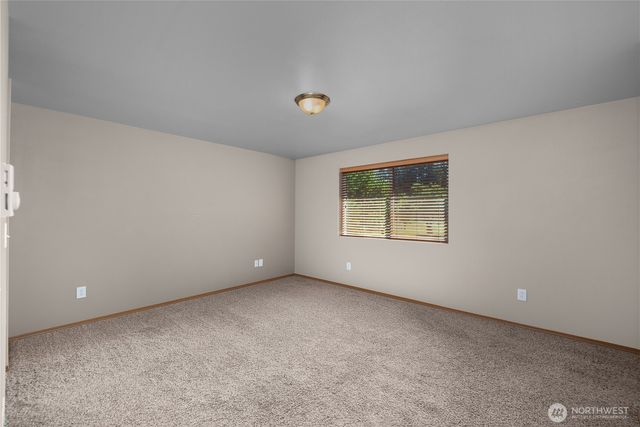 107 N Green Street, Centralia, WA 98531