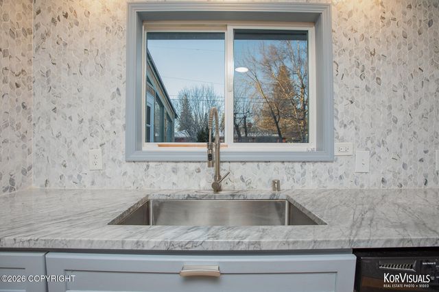 2540 Lord Baranof Drive, Anchorage, AK 99517