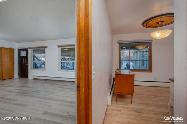 2540 Lord Baranof Drive, Anchorage, AK 99517