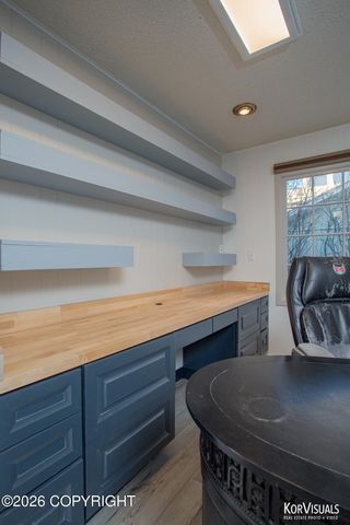 2540 Lord Baranof Drive, Anchorage, AK 99517