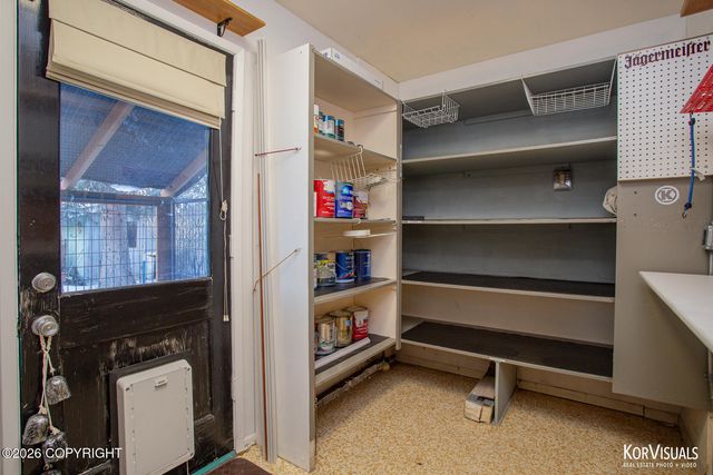 2540 Lord Baranof Drive, Anchorage, AK 99517