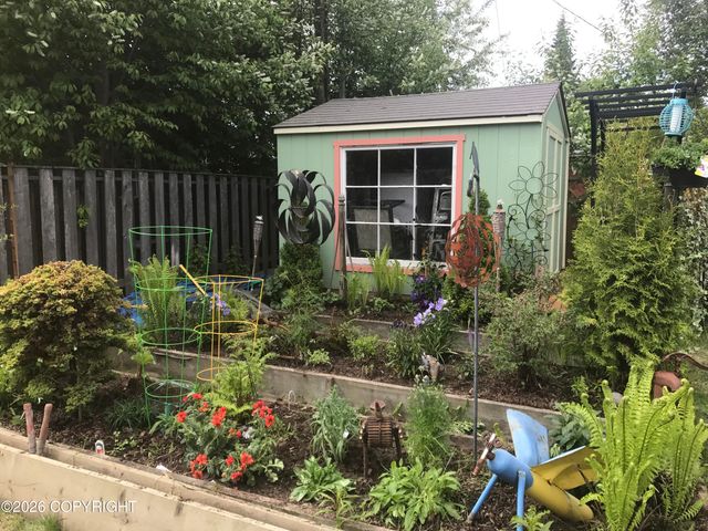 2540 Lord Baranof Drive, Anchorage, AK 99517