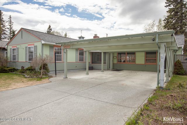 2540 Lord Baranof Drive, Anchorage, AK 99517