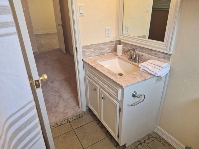 54 Aloe Vera Court, Lake Jackson, TX 77566