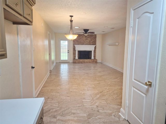 54 Aloe Vera Court, Lake Jackson, TX 77566