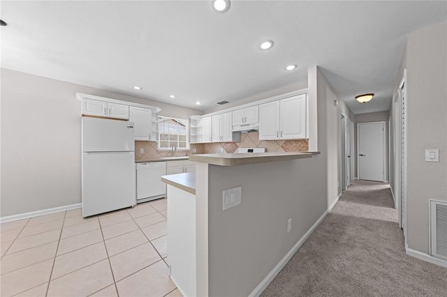 1839 BURTON DRIVE, St Cloud, FL 34771