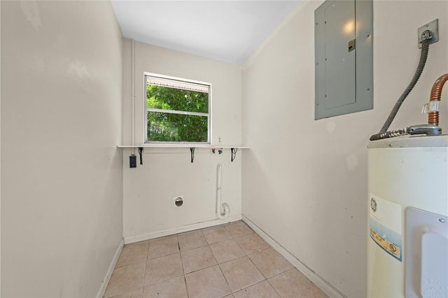 1839 BURTON DRIVE, St Cloud, FL 34771