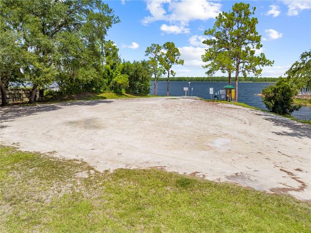1839 BURTON DRIVE, St Cloud, FL 34771