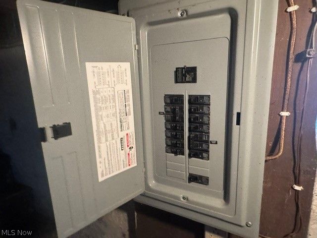 755 Prospect Street, Salem, OH 44460