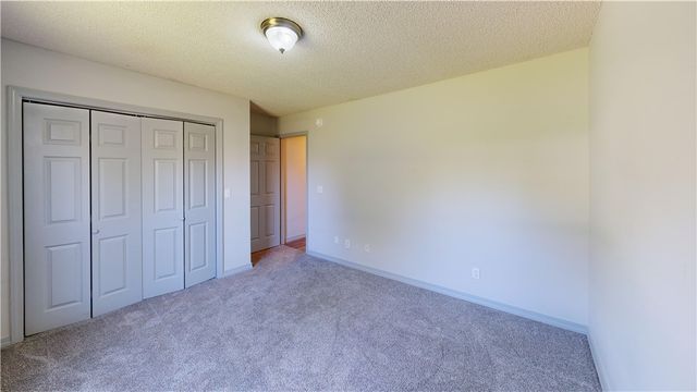 34 N Letitia Avenue, Fayetteville, AR 72701