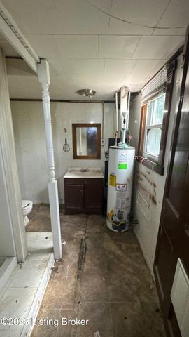 4610 Crawford Ave, Louisville, KY 40258