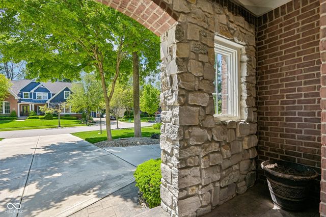 14668 Whispering Breeze Drive, Fishers, IN 46037