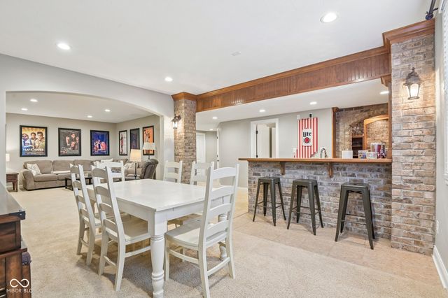 14668 Whispering Breeze Drive, Fishers, IN 46037