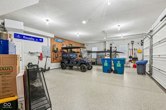 14668 Whispering Breeze Drive, Fishers, IN 46037