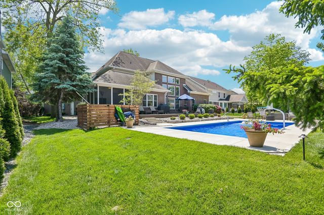 14668 Whispering Breeze Drive, Fishers, IN 46037